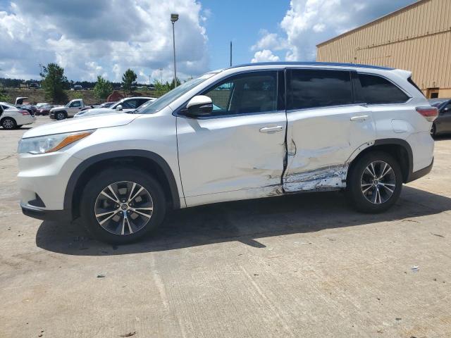5TDKKRFH6GS140985 - 2016 TOYOTA HIGHLANDER XLE WHITE photo 1