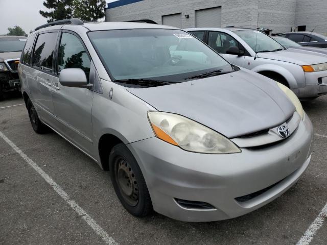 5TDZA23C26S390952 - 2006 TOYOTA SIENNA CE SILVER photo 4