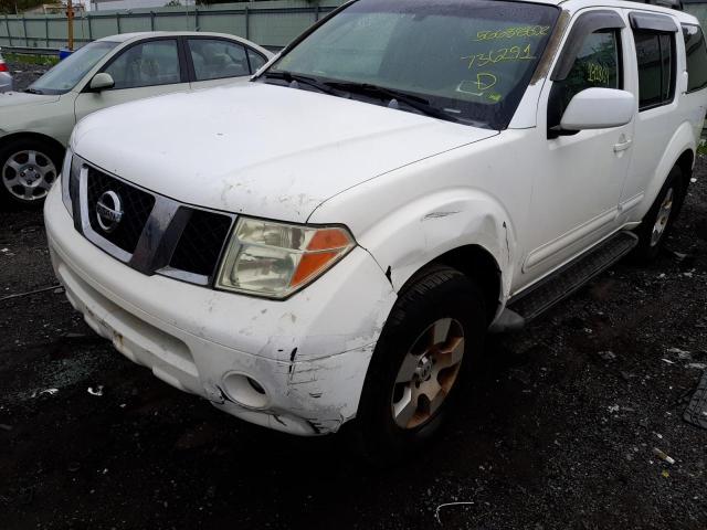 5N1AR18W85C736291 - 2005 NISSAN PATHFINDER LE თეთრი ფოტო 9