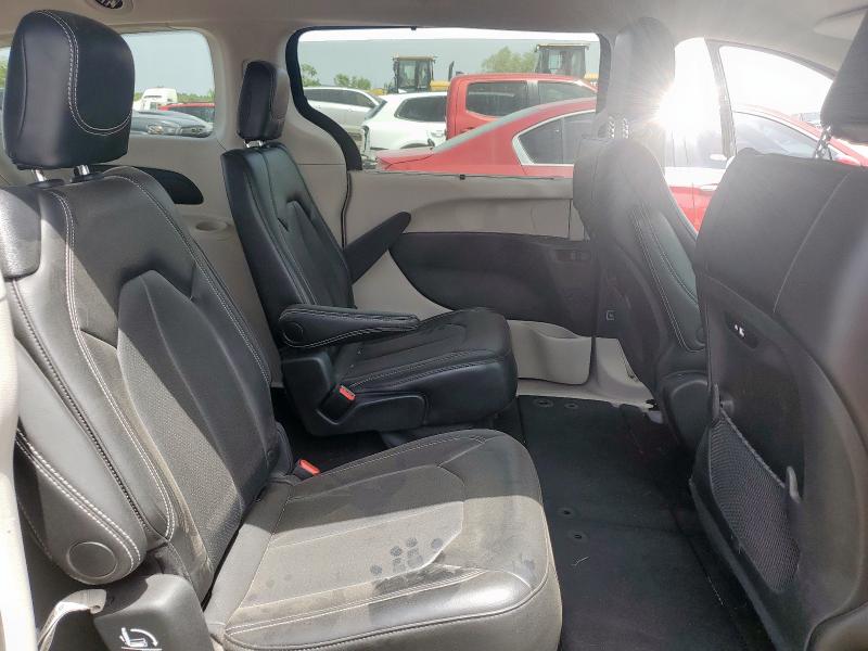 2C4RC1BG7RR178764 - 2024 CHRYSLER PACIFICA TOURING L BLACK photo 11