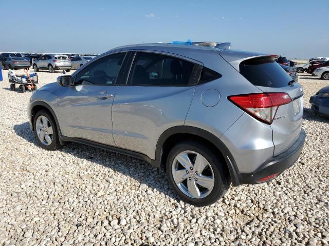 3CZRU6H5XKM726747 - 2019 HONDA HR-V EX SILVER photo 2