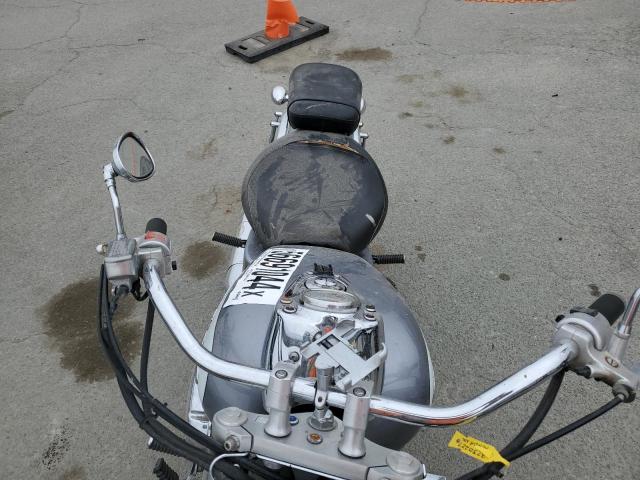 JH2RC44611M450732 - 2001 HONDA VT750 CD2 银色 照片 5