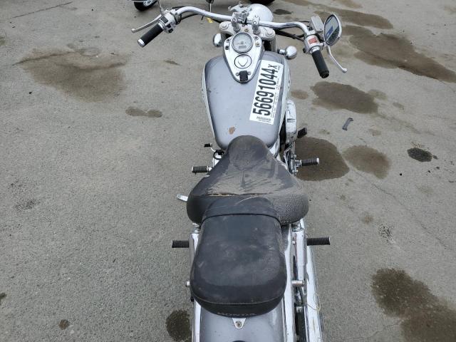 JH2RC44611M450732 - 2001 HONDA VT750 CD2 银色 照片 6