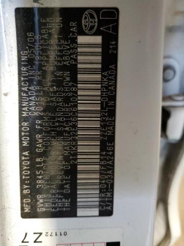 2T1KR32E36C610787 - 2006 TOYOTA COROLLA MA XR WHITE photo 12