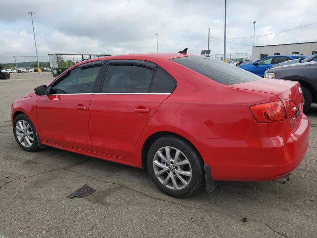 3VWD07AJ5EM436622 - 2014 VOLKSWAGEN JETTA SE RED photo 2