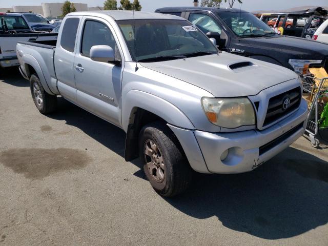 5TETU62NX6Z312090 - 2006 TOYOTA TACOMA PRERUNNER ACCESS CAB GRAY photo 4