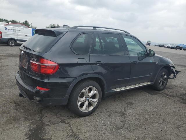 5UXZW0C53C0B89634 - 2012 BMW X5 XDRIVE35D BLACK photo 3