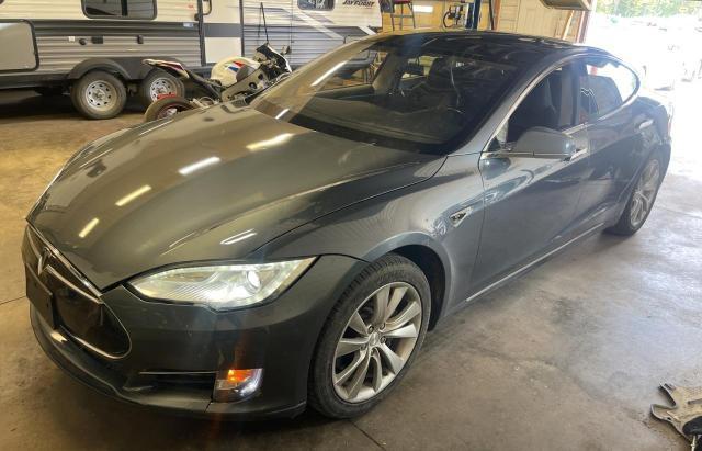 5YJSA1H19EFP37263 - 2014 TESLA MODEL S SILVER photo 2