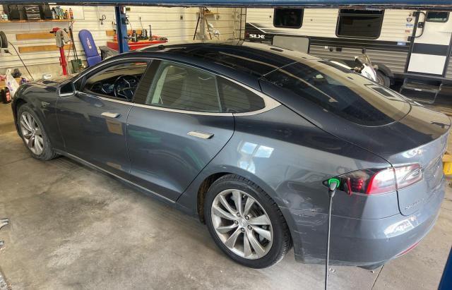 5YJSA1H19EFP37263 - 2014 TESLA MODEL S SILVER photo 3