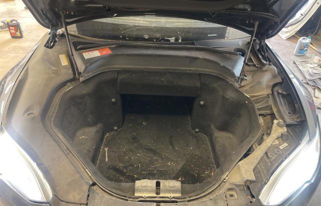 5YJSA1H19EFP37263 - 2014 TESLA MODEL S SILVER photo 7