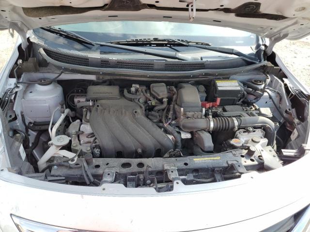 3N1CN7AP3JL821913 - 2018 NISSAN VERSA S SILVER photo 7