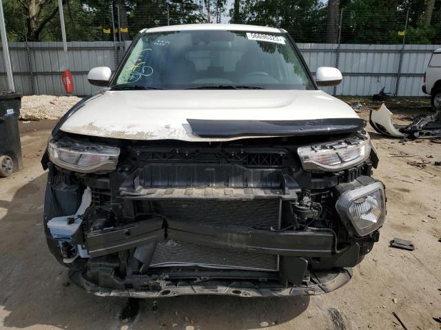 KNDJ23AU1L7723658 - 2020 KIA SOUL LX WHITE photo 5