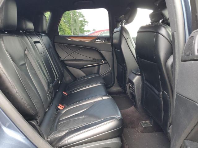 5LMCJ2D97JUL31613 - 2018 LINCOLN MKC SELECT Blau Foto 11
