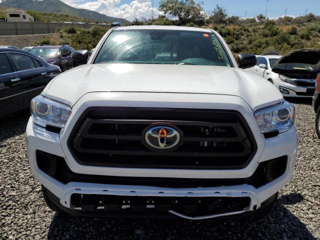 3TYSZ5AN0NT092872 - 2022 TOYOTA TACOMA ACCESS CAB WHITE photo 5