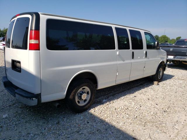 1GAZG1FA2D1177571 - 2013 CHEVROLET EXPRESS G3 LT WHITE photo 3