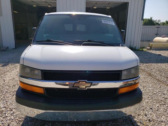 1GAZG1FA2D1177571 - 2013 CHEVROLET EXPRESS G3 LT WHITE photo 5