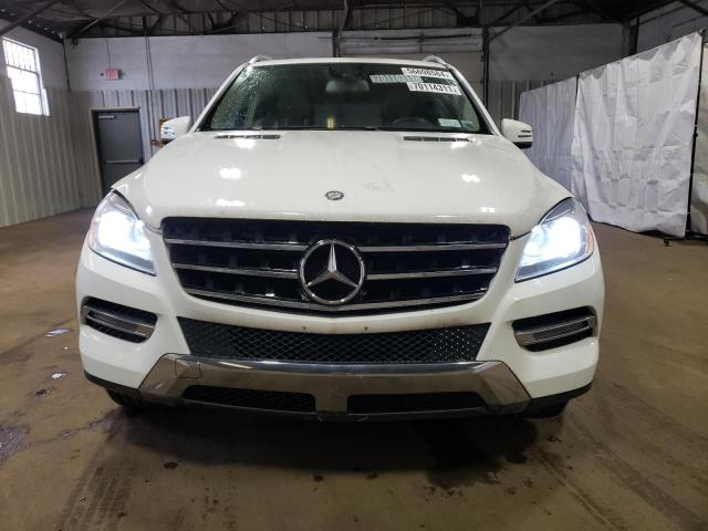 4JGDA5HB4FA511050 - 2015 MERCEDES-BENZ ML 350 4MATIC WHITE photo 5