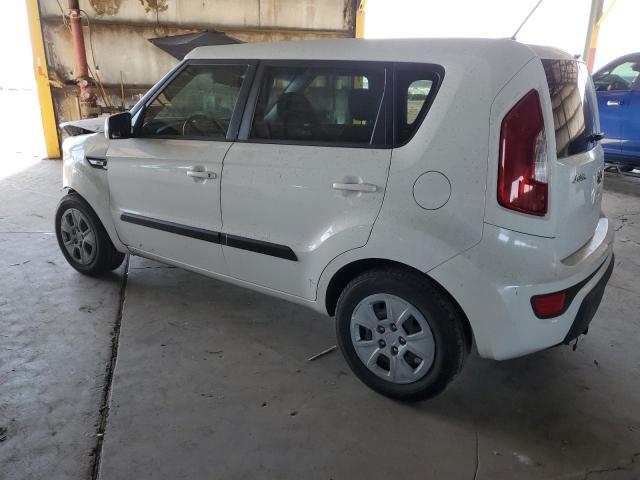 KNDJT2A51D7583533 - 2013 KIA SOUL WHITE photo 2