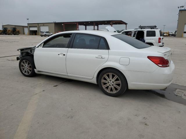 4T1BK36B06U143816 - 2006 TOYOTA AVALON XL WHITE photo 2