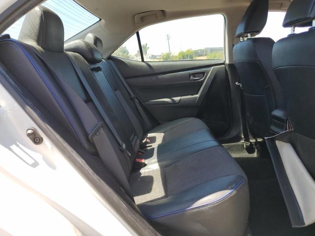 5YFBURHEXHP615075 - 2017 TOYOTA COROLLA L WHITE photo 10