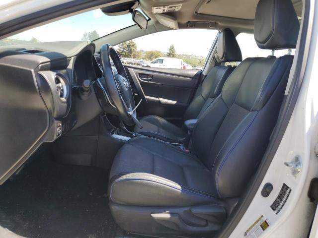 5YFBURHEXHP615075 - 2017 TOYOTA COROLLA L WHITE photo 7