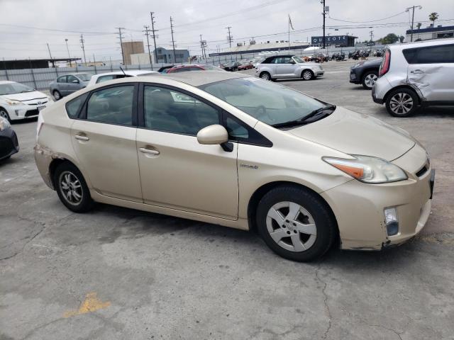 JTDKN3DU8A1302012 - 2010 TOYOTA PRIUS TAN photo 4