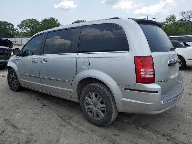 2A8HR64XX8R720032 - 2008 CHRYSLER TOWN & CNT LIMITED SILVER photo 2