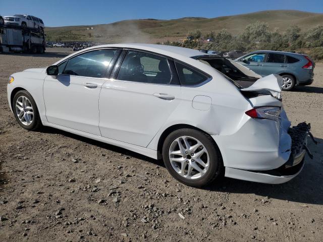 3FA6P0H77GR117209 - 2016 FORD FUSION SE WHITE photo 2