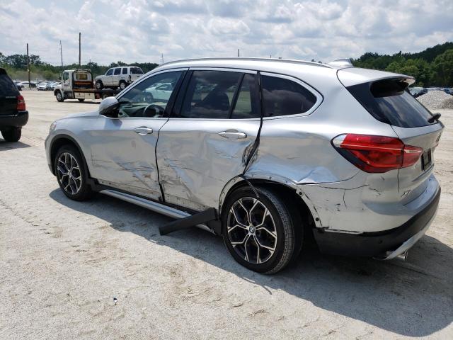 WBXJG9C0XM5T72134 - 2021 BMW X1 XDRIVE28I SILVER photo 2