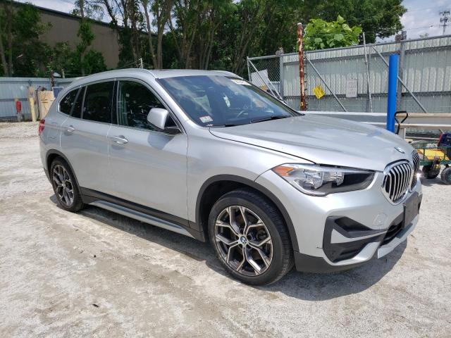 WBXJG9C0XM5T72134 - 2021 BMW X1 XDRIVE28I SILVER photo 4