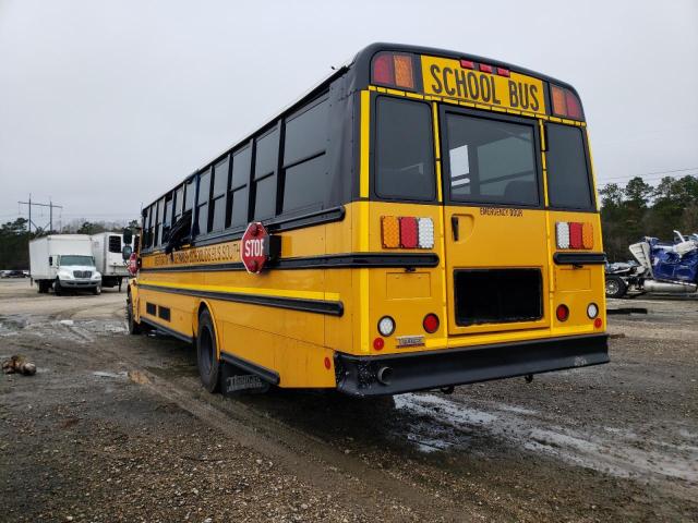 4UZABRFD8NCNM5782 - 2022 FREIGHTLINER CHASSIS B2B YELLOW photo 3