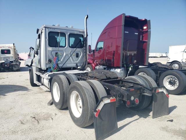 1FUJGEBG9ELFN0127 - 2014 FREIGHTLINER CASCADIA 1 WHITE photo 3