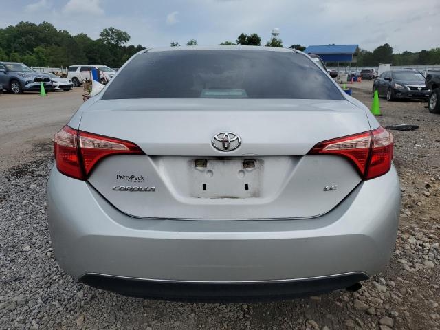 5YFBURHE2KP937734 - 2019 TOYOTA COROLLA L SILVER photo 6