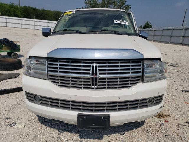 5LMJJ2J52DEL04813 - 2013 LINCOLN NAVIGATOR თეთრი ფოტო 5