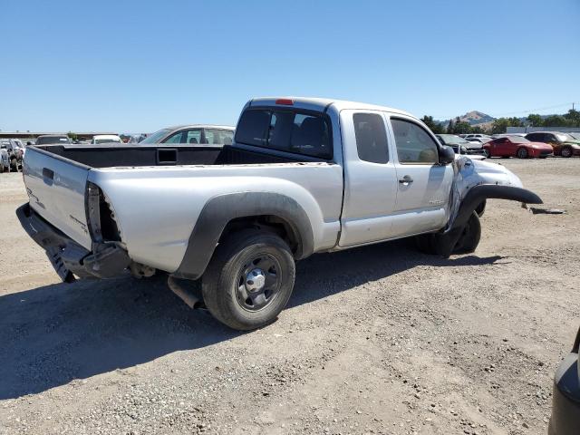 5TFTU4GN4CX023707 - 2012 TOYOTA TACOMA PRERUNNER ACCESS CAB SILVER photo 3