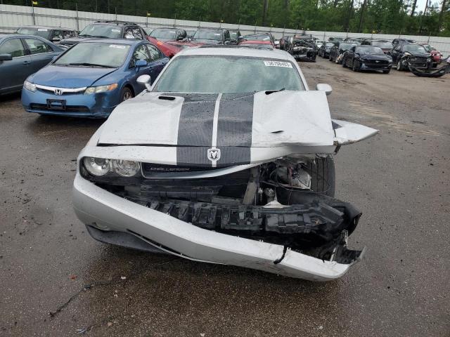 2B3LJ74W69H579930 - 2009 DODGE CHALLENGER SRT-8 SILVER photo 5