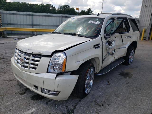 1GYS4BEFXDR124312 - 2013 CADILLAC ESCALADE LUXURY WHITE photo 2