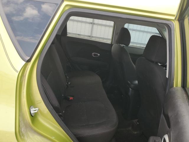 KNDJN2A24J7904511 - 2018 KIA SOUL GREEN photo 10