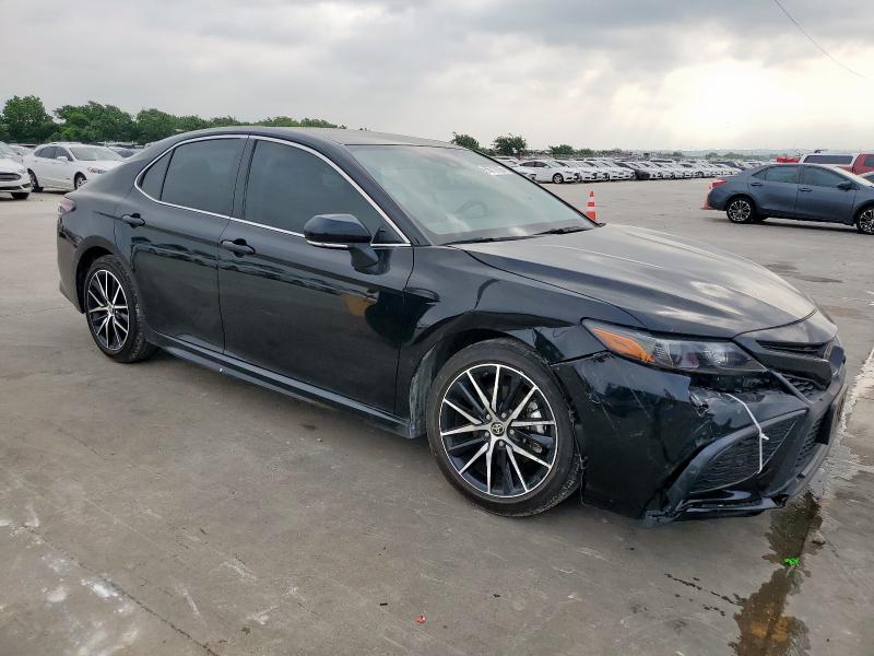 4T1G11AK4RU220373 - 2024 TOYOTA CAMRY SE NIGHT SHADE BLACK photo 4