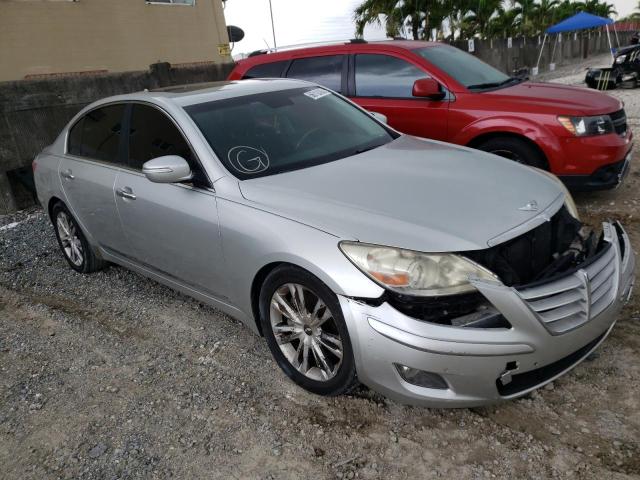 KMHGC4DF8BU120857 - 2011 HYUNDAI GENESIS 4.6L SILVER photo 4