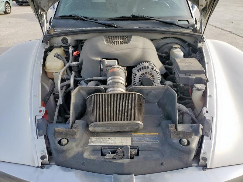 1GCES14H75B114899 - 2005 CHEVROLET SSR 银色 照片 11