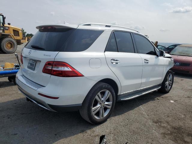4JGDA5HB4FA556862 - 2015 MERCEDES-BENZ ML 350 4MATIC WHITE photo 3