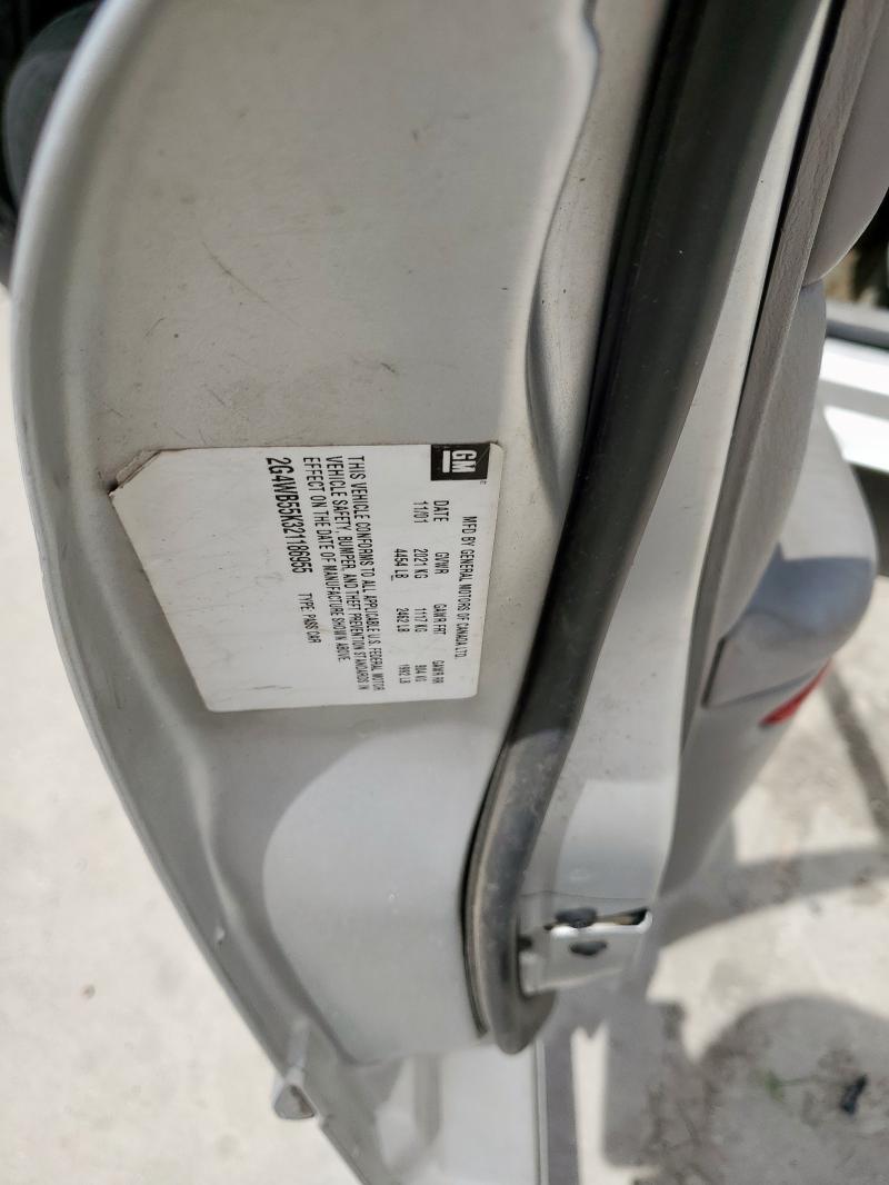 2G4WB55K321186955 - 2002 BUICK REGAL LS 银色 照片 12