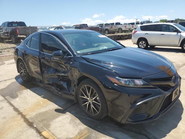 4T1T11AK2RU853954 - 2024 TOYOTA CAMRY SE NIGHT SHADE BLACK photo 4