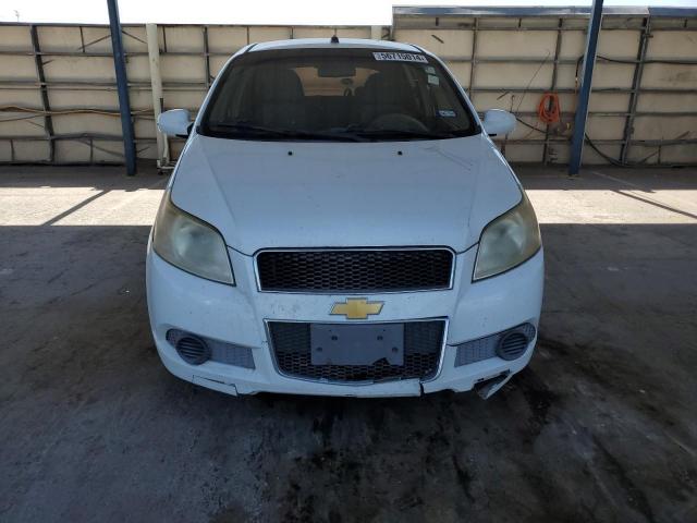 KL1TD6DE4BB200159 - 2011 CHEVROLET AVEO LS WHITE photo 5