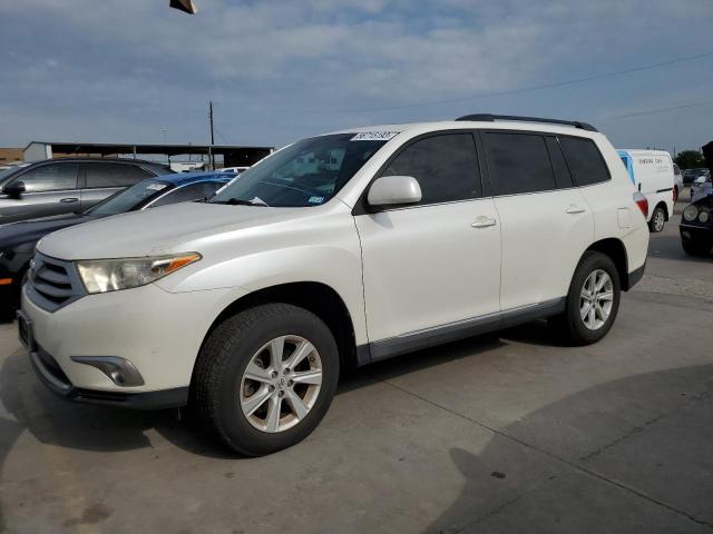 5TDZK3EH6DS100267 - 2013 TOYOTA HIGHLANDER BASE WHITE photo 1