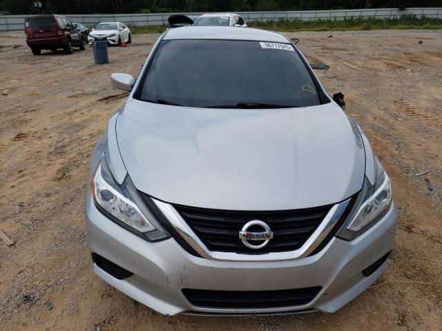 1N4AL3AP8HN343524 - 2017 NISSAN ALTIMA 2.5 SILVER photo 5