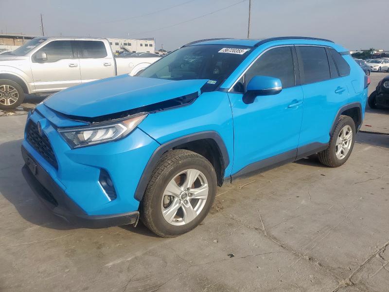 2019 TOYOTA RAV4 XLE, null