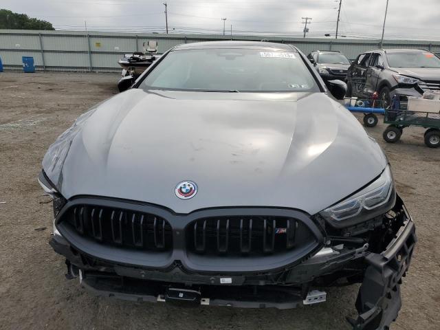 WBAGV8C06PCL15790 - 2023 BMW M850XI GRAY photo 5