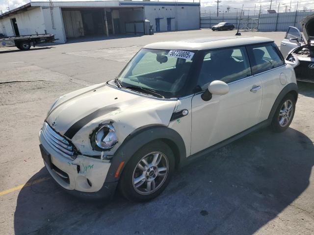 2012 MINI COOPER, 